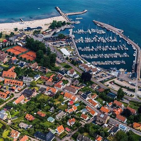 Lägenhet / studio i centrala Båstad Exteriör bild